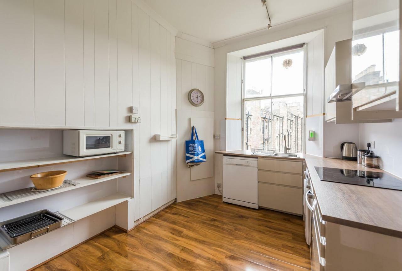 3 Bed Overlooking Meadows Park Edinburgh Exterior photo