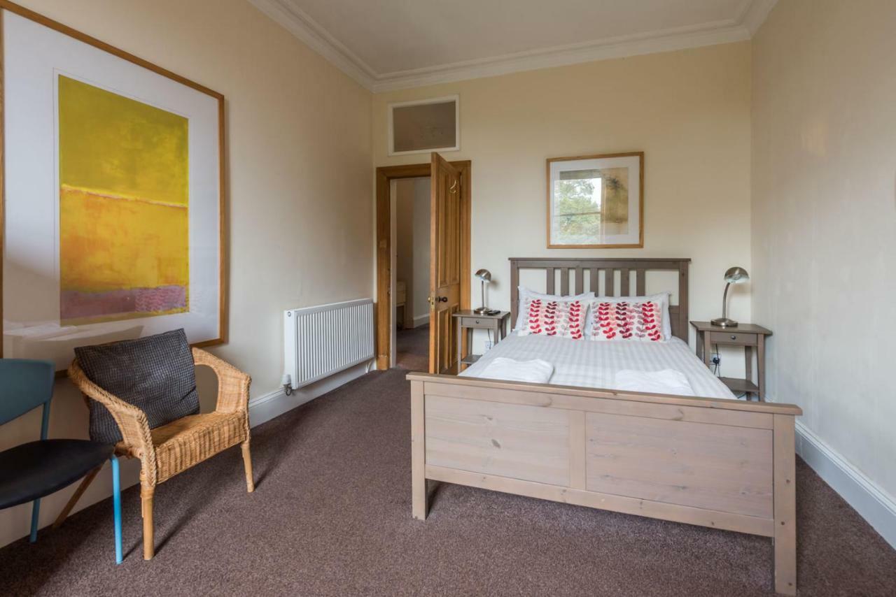 3 Bed Overlooking Meadows Park Edinburgh Exterior photo